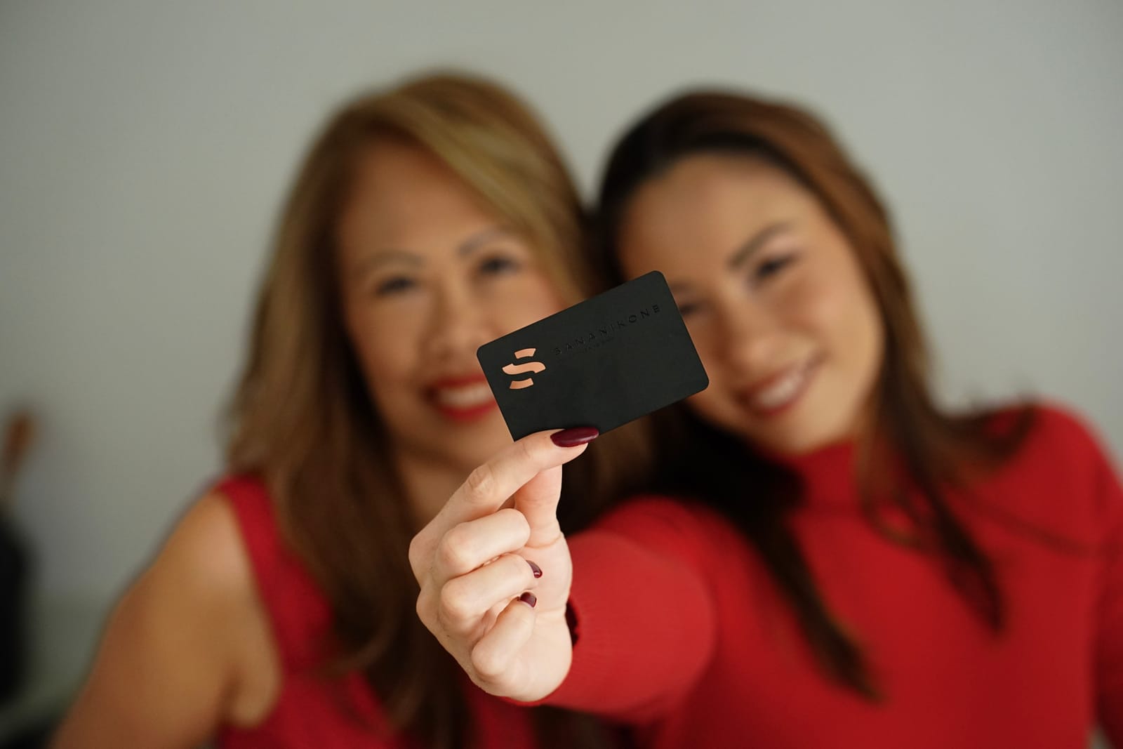 Thiphaphone und Lisa Sananikone